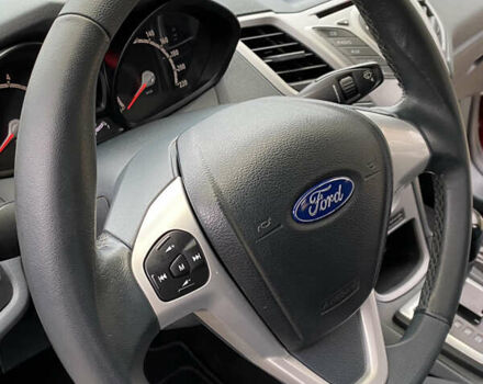 Красный Форд Фиеста, объемом двигателя 1.4 л и пробегом 65 тыс. км за 8300 $, фото 53 на Automoto.ua