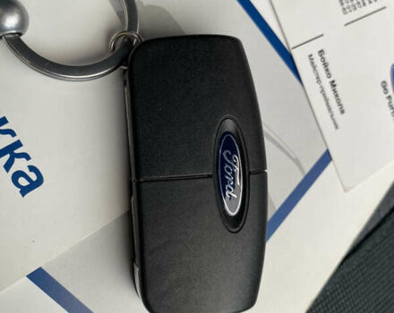 Красный Форд Фиеста, объемом двигателя 1.4 л и пробегом 65 тыс. км за 8300 $, фото 98 на Automoto.ua