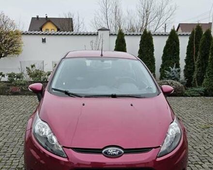 Червоний Форд Фієста, об'ємом двигуна 1.4 л та пробігом 156 тис. км за 7000 $, фото 1 на Automoto.ua