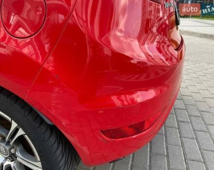 Красный Форд Фиеста, объемом двигателя 1.4 л и пробегом 132 тыс. км за 6830 $, фото 20 на Automoto.ua