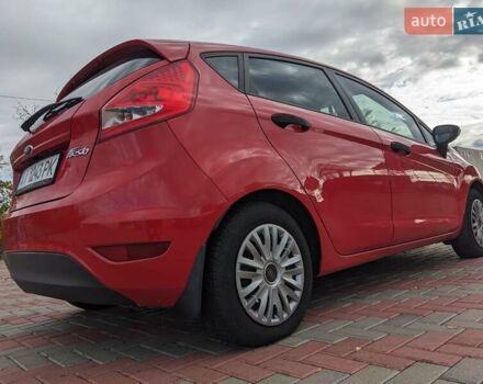 Форд Фиеста 2011 в Белой Церкве на Automoto.ua Красный Форд Фиеста, объемом двигателя 1.2 л и пробегом 239 тыс. км за 5400 $, фото 29 на Automoto.ua