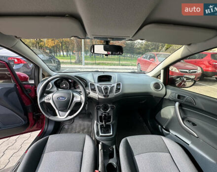 Форд Фиеста 2011 в Одессе на Automoto.ua Красный Форд Фиеста, объемом двигателя 1.4 л и пробегом 65 тыс. км за 7300 $, фото 39 на Automoto.ua