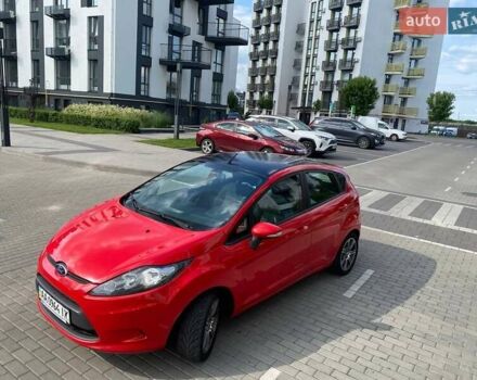 Красный Форд Фиеста, объемом двигателя 1.4 л и пробегом 132 тыс. км за 6830 $, фото 13 на Automoto.ua
