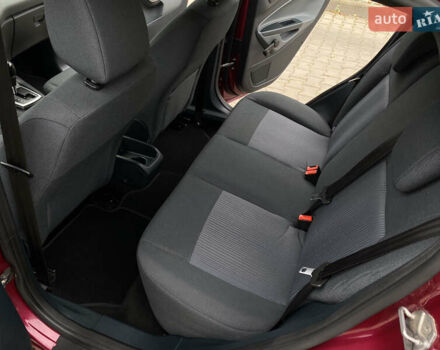 Красный Форд Фиеста, объемом двигателя 1.4 л и пробегом 65 тыс. км за 8300 $, фото 68 на Automoto.ua