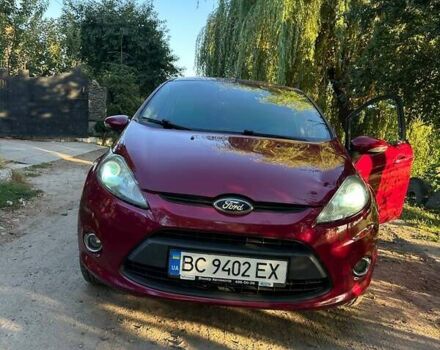 Червоний Форд Фієста, об'ємом двигуна 1.39 л та пробігом 170 тис. км за 6300 $, фото 4 на Automoto.ua