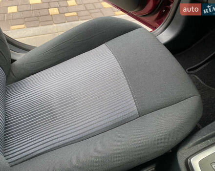 Красный Форд Фиеста, объемом двигателя 1.4 л и пробегом 65 тыс. км за 8300 $, фото 82 на Automoto.ua