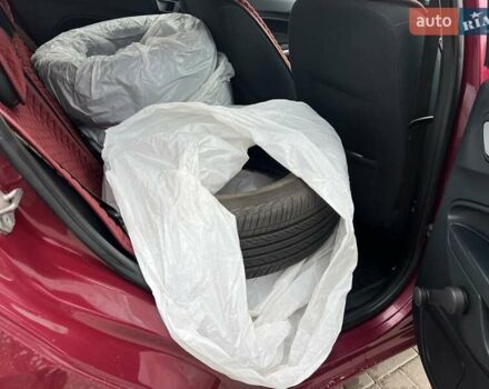 Красный Форд Фиеста, объемом двигателя 1.4 л и пробегом 168 тыс. км за 6700 $, фото 35 на Automoto.ua