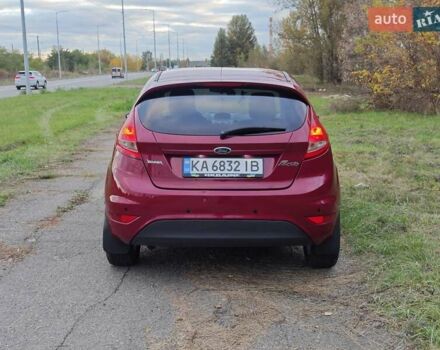 Красный Форд Фиеста, объемом двигателя 1.39 л и пробегом 173 тыс. км за 7300 $, фото 5 на Automoto.ua