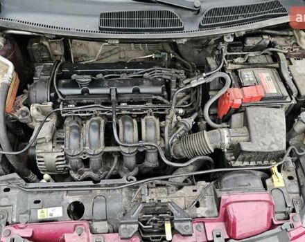 Червоний Форд Фієста, об'ємом двигуна 1.4 л та пробігом 156 тис. км за 7000 $, фото 10 на Automoto.ua