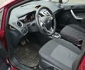 Червоний Форд Фієста, об'ємом двигуна 1.4 л та пробігом 156 тис. км за 7000 $, фото 5 на Automoto.ua