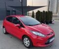 Червоний Форд Фієста, об'ємом двигуна 1.4 л та пробігом 75 тис. км за 6990 $, фото 1 на Automoto.ua