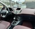 Червоний Форд Фієста, об'ємом двигуна 1.2 л та пробігом 98 тис. км за 5300 $, фото 16 на Automoto.ua