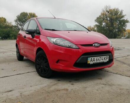 Красный Форд Фиеста, объемом двигателя 1.2 л и пробегом 220 тыс. км за 5150 $, фото 2 на Automoto.ua