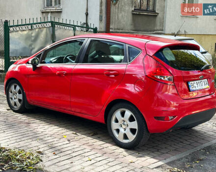 Форд Фиеста 2011 в Львове на Automoto.ua Красный Форд Фиеста, объемом двигателя 1.39 л и пробегом 118 тыс. км за 6800 $, фото 7 на Automoto.ua