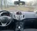 Червоний Форд Фієста, об'ємом двигуна 1.4 л та пробігом 134 тис. км за 5800 $, фото 6 на Automoto.ua