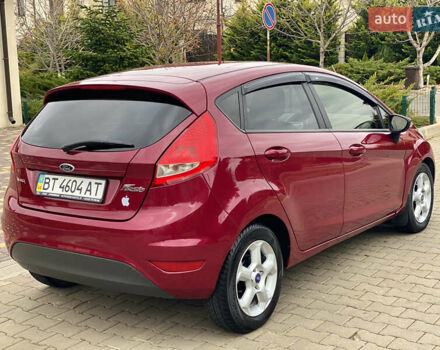 Красный Форд Фиеста, объемом двигателя 1.4 л и пробегом 65 тыс. км за 8300 $, фото 14 на Automoto.ua