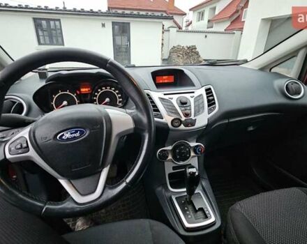 Червоний Форд Фієста, об'ємом двигуна 1.4 л та пробігом 156 тис. км за 7000 $, фото 8 на Automoto.ua