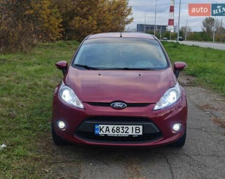 Красный Форд Фиеста, объемом двигателя 1.39 л и пробегом 173 тыс. км за 7300 $, фото 1 на Automoto.ua