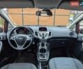 Червоний Форд Фієста, об'ємом двигуна 1.4 л та пробігом 134 тис. км за 5750 $, фото 4 на Automoto.ua