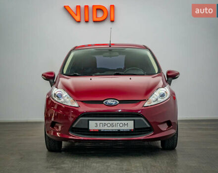 Красный Форд Фиеста, объемом двигателя 1.2 л и пробегом 186 тыс. км за 5664 $, фото 4 на Automoto.ua
