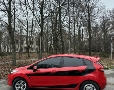 Червоний Форд Фієста, об'ємом двигуна 1.24 л та пробігом 148 тис. км за 5500 $, фото 5 на Automoto.ua