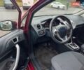 Красный Форд Фиеста, объемом двигателя 1.4 л и пробегом 168 тыс. км за 6700 $, фото 6 на Automoto.ua