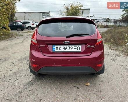 Форд Фиеста 2011 в Киеве на Automoto.ua Красный Форд Фиеста, объемом двигателя 1.39 л и пробегом 94 тыс. км за 8300 $, фото 4 на Automoto.ua