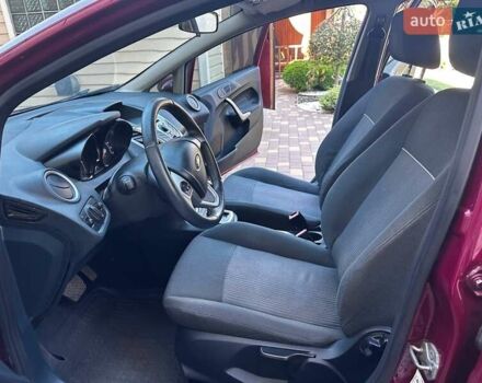 Красный Форд Фиеста, объемом двигателя 1.4 л и пробегом 114 тыс. км за 8200 $, фото 9 на Automoto.ua