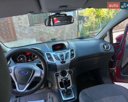 Червоний Форд Фієста, об'ємом двигуна 1.39 л та пробігом 170 тис. км за 6300 $, фото 5 на Automoto.ua