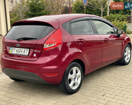 Красный Форд Фиеста, объемом двигателя 1.4 л и пробегом 65 тыс. км за 8300 $, фото 15 на Automoto.ua