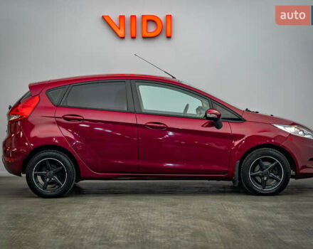 Красный Форд Фиеста, объемом двигателя 1.2 л и пробегом 186 тыс. км за 5664 $, фото 3 на Automoto.ua