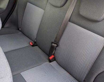 Форд Фиеста 2011 в Белой Церкве на Automoto.ua Красный Форд Фиеста, объемом двигателя 1.2 л и пробегом 239 тыс. км за 5400 $, фото 50 на Automoto.ua