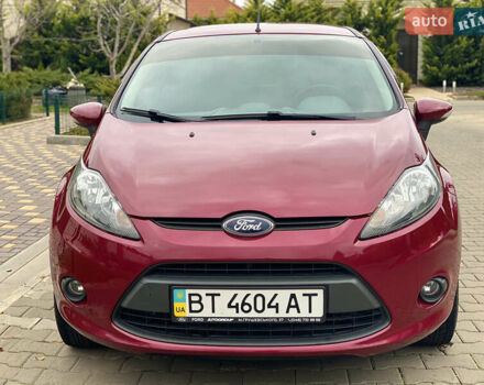 Красный Форд Фиеста, объемом двигателя 1.4 л и пробегом 65 тыс. км за 8300 $, фото 31 на Automoto.ua