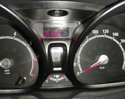 Червоний Форд Фієста, об'ємом двигуна 1.25 л та пробігом 62 тис. км за 6300 $, фото 12 на Automoto.ua