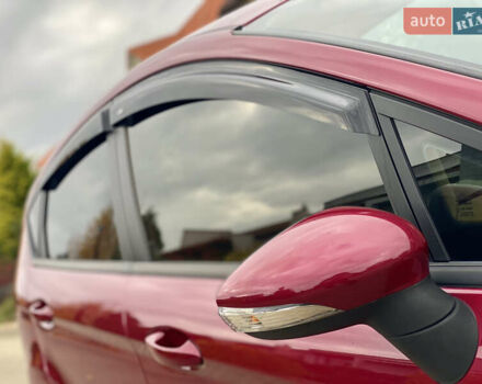 Красный Форд Фиеста, объемом двигателя 1.4 л и пробегом 65 тыс. км за 8300 $, фото 10 на Automoto.ua