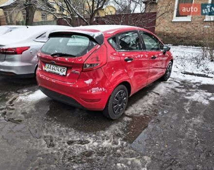 Красный Форд Фиеста, объемом двигателя 1.24 л и пробегом 227 тыс. км за 4450 $, фото 2 на Automoto.ua