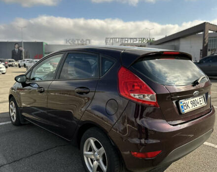 Форд Фієста 2011 у Києві на Automoto.ua Червоний Форд Фієста, об'ємом двигуна 1.24 л та пробігом 170 тис. км за 5500 $, фото 7 на Automoto.ua