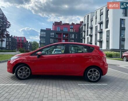 Красный Форд Фиеста, объемом двигателя 1.4 л и пробегом 132 тыс. км за 6830 $, фото 2 на Automoto.ua