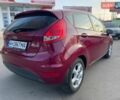 Червоний Форд Фієста, об'ємом двигуна 1.39 л та пробігом 127 тис. км за 7600 $, фото 5 на Automoto.ua