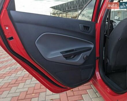 Форд Фиеста 2011 в Белой Церкве на Automoto.ua Красный Форд Фиеста, объемом двигателя 1.2 л и пробегом 239 тыс. км за 5400 $, фото 48 на Automoto.ua