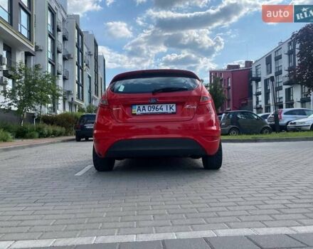 Красный Форд Фиеста, объемом двигателя 1.4 л и пробегом 132 тыс. км за 6830 $, фото 3 на Automoto.ua