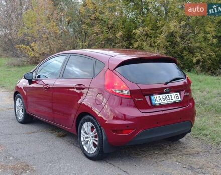 Красный Форд Фиеста, объемом двигателя 1.39 л и пробегом 173 тыс. км за 7300 $, фото 6 на Automoto.ua