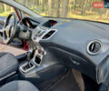 Форд Фиеста 2011 в Киеве на Automoto.ua Красный Форд Фиеста, объемом двигателя 1.4 л и пробегом 157 тыс. км за 6600 $, фото 21 на Automoto.ua