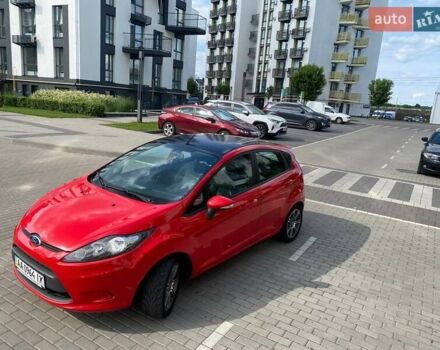Красный Форд Фиеста, объемом двигателя 1.4 л и пробегом 132 тыс. км за 6830 $, фото 10 на Automoto.ua