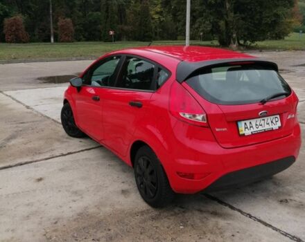 Красный Форд Фиеста, объемом двигателя 1.2 л и пробегом 220 тыс. км за 5150 $, фото 4 на Automoto.ua