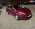 Червоний Форд Фієста, об'ємом двигуна 1.4 л та пробігом 135 тис. км за 6900 $, фото 1 на Automoto.ua