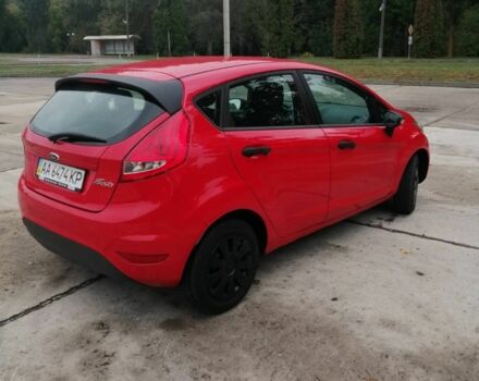Красный Форд Фиеста, объемом двигателя 1.2 л и пробегом 220 тыс. км за 5150 $, фото 3 на Automoto.ua