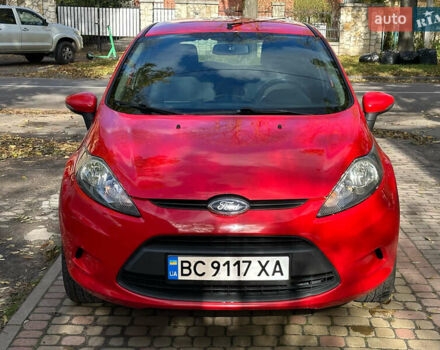 Форд Фиеста 2011 в Львове на Automoto.ua Красный Форд Фиеста, объемом двигателя 1.39 л и пробегом 118 тыс. км за 6800 $, фото 1 на Automoto.ua