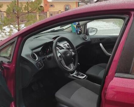 Червоний Форд Фієста, об'ємом двигуна 1.39 л та пробігом 166 тис. км за 7200 $, фото 3 на Automoto.ua