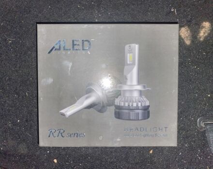 Красный Форд Фиеста, объемом двигателя 1.2 л и пробегом 129 тыс. км за 5500 $, фото 7 на Automoto.ua